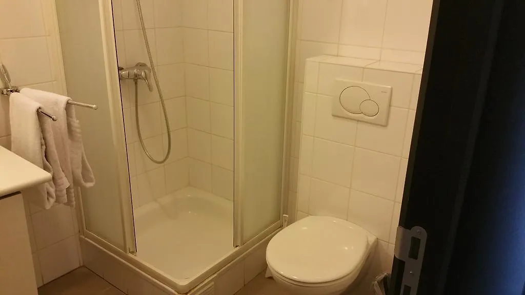 Residence Aryan Saint-Josse-ten-Noode 2*,  Belgium
