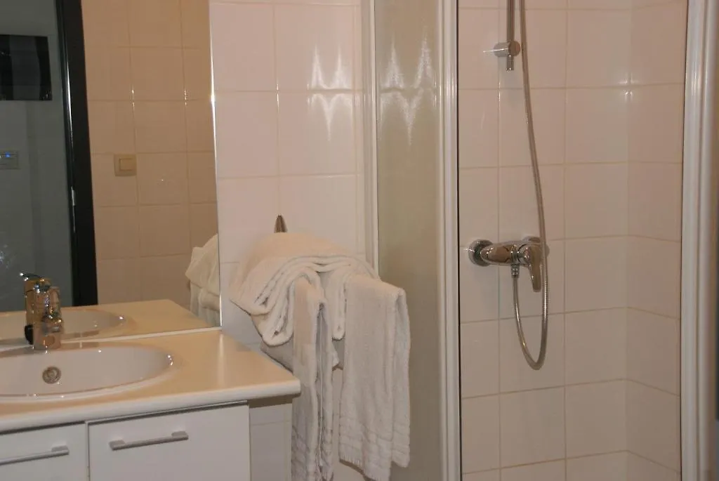 Residence Aryan Saint-Josse-ten-Noode Aparthotel